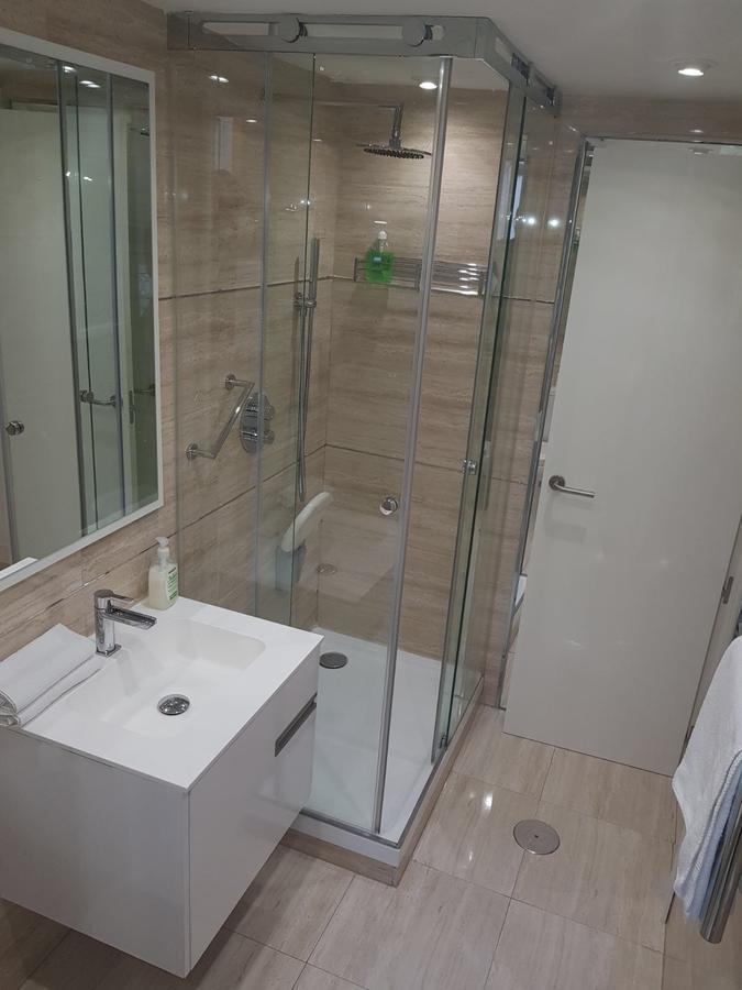 Apartamentos Apolo Madrid Exterior photo