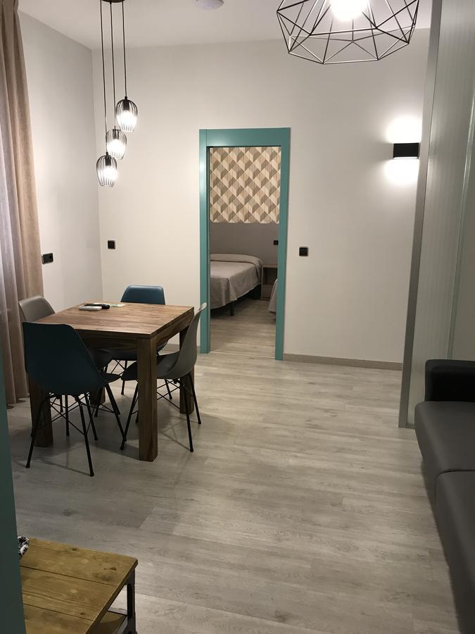 Apartamentos Apolo Madrid Exterior photo
