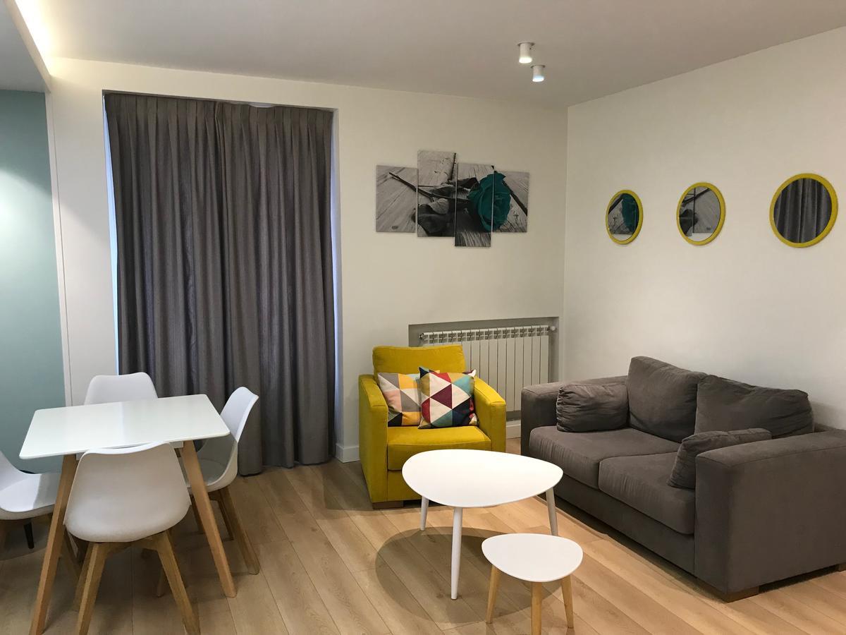 Apartamentos Apolo Madrid Exterior photo